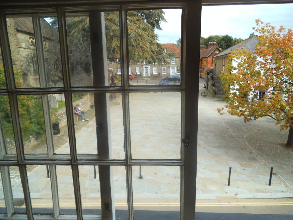The Swan Inn Midhurst Bilik gambar