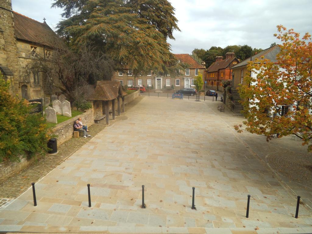 The Swan Inn Midhurst Bilik gambar